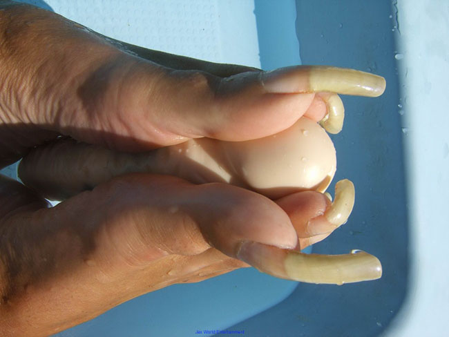 A study in long red toenails — Love Long Toenails